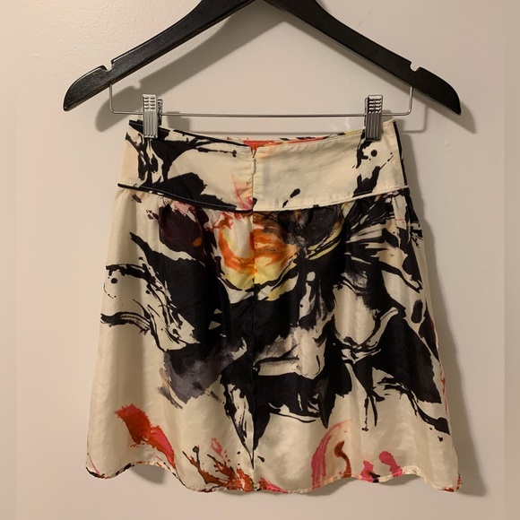 Rachel Mara - 100% Silk Short Skirt with Pockets - Picture 2 of 16